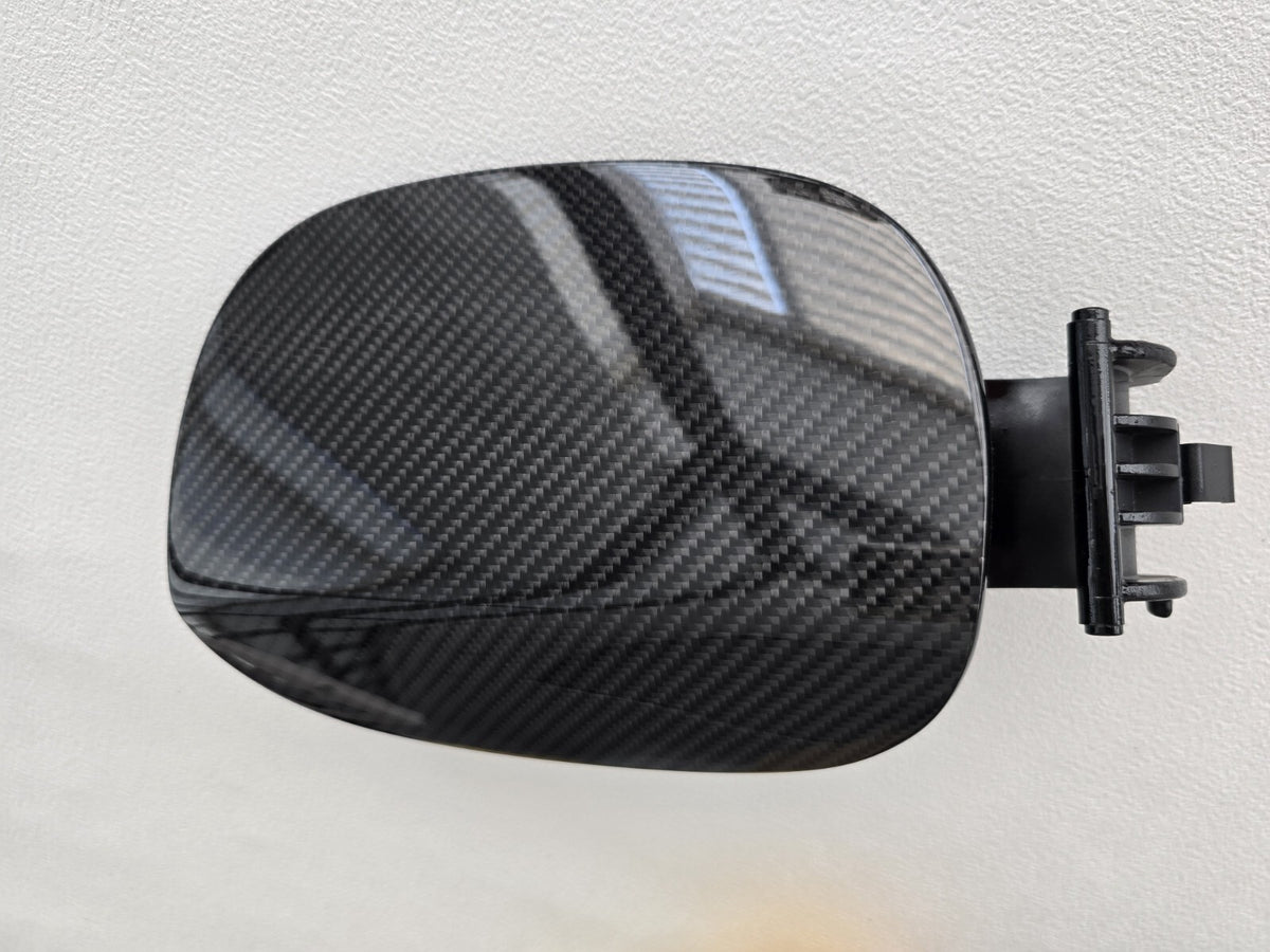 Real Carbon Fiber Gas Cap Fuel Door Cover for Hyundai Genesis Coupe