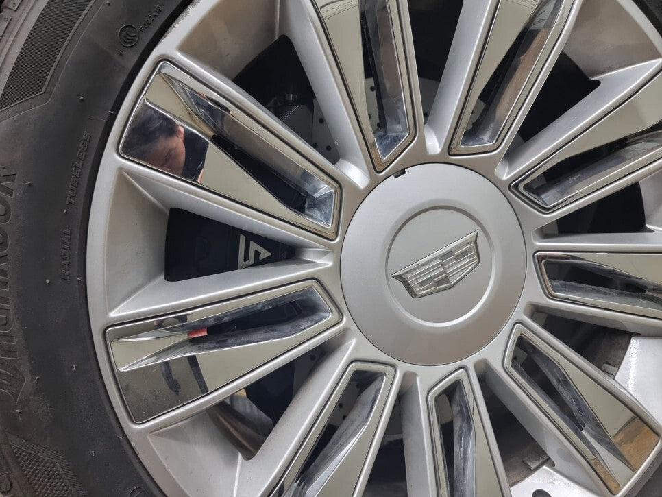 CADILLAC (2015 - 2020) ESCALADE - BIG BRAKE FRONT 8P (405×34) KIT (FRONT ONLY)