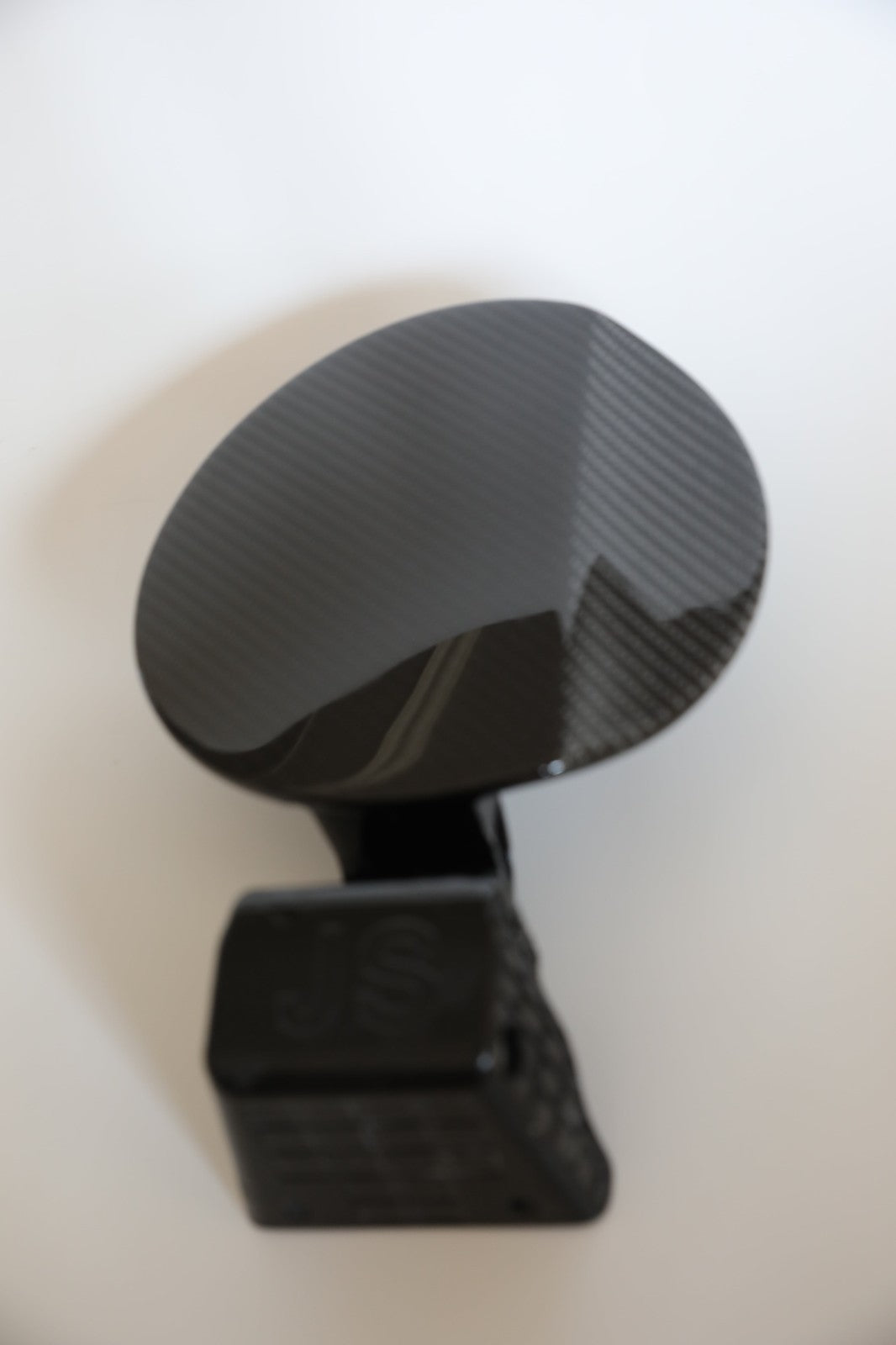 Real Carbon Fiber Gas Cap Fuel Door Cover for Hyundai Veloster N 19 20 21 22
