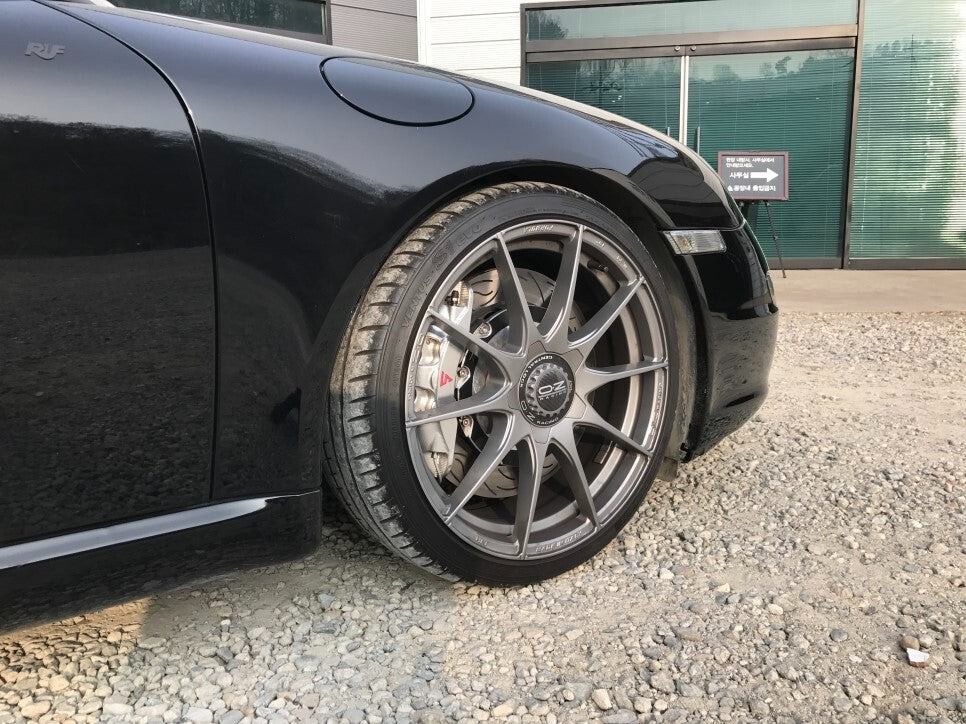 Porsche 911 Carrera S STOLZ SFZ BIG BRAKE 6 Pot Front & 4 Pot Rear 380mm Upgrade