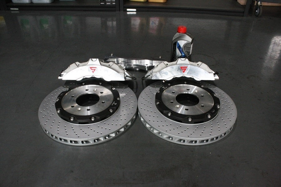 HIGH PERFORMANCE BIG BRAKE KIT FRONT 8P (405×34) / MOHAVE (2019-2024)
