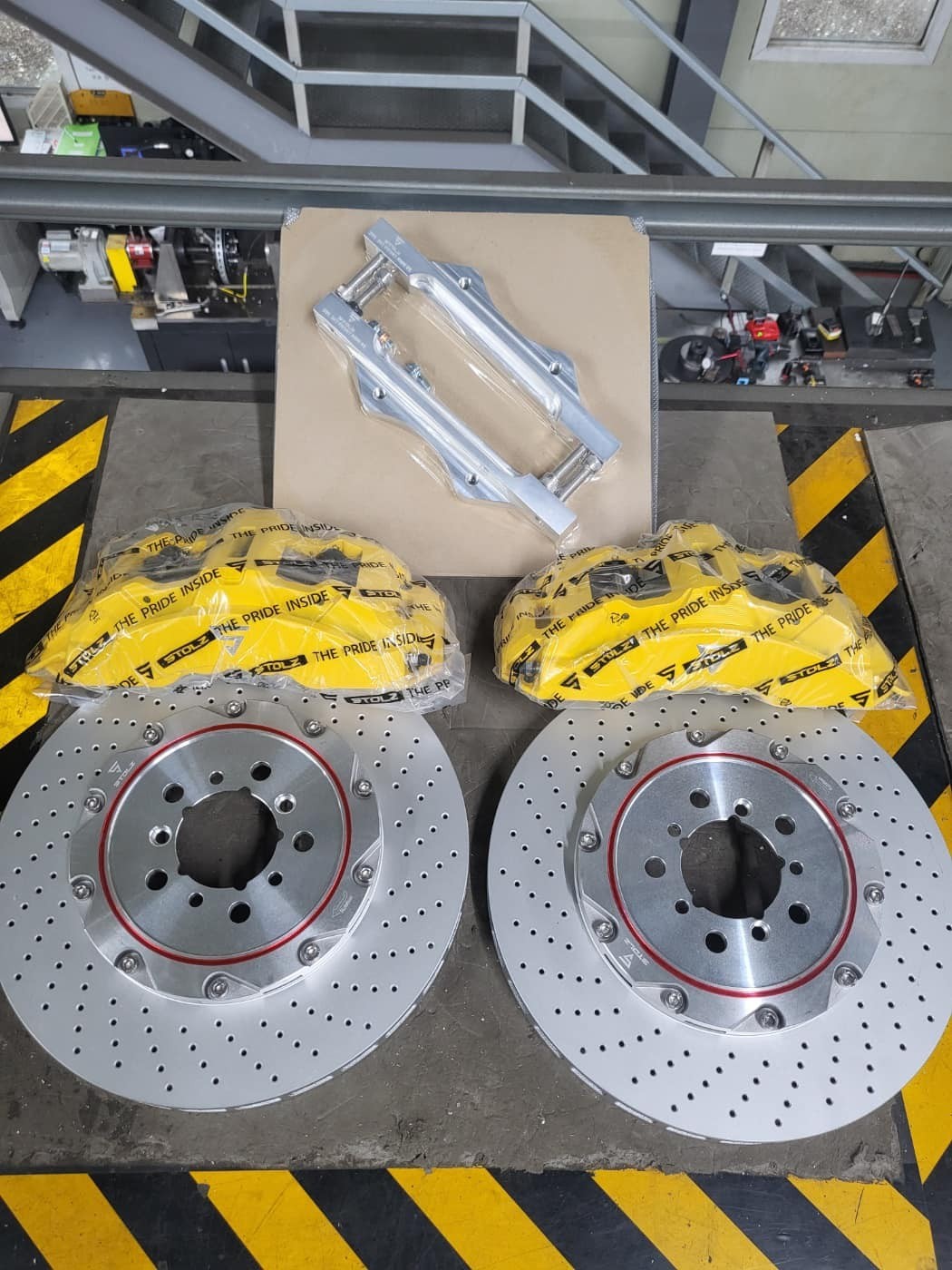 BMW G30 G31 M550i Performance BIG BRAKE FRONT 8 Pot (405×34)