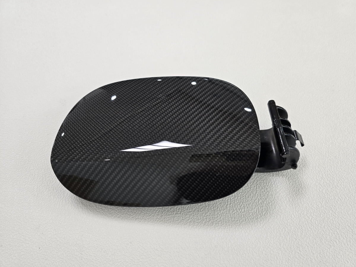 Real Carbon Fiber Gas Cap Fuel Door Cover for Hyundai Genesis Coupe