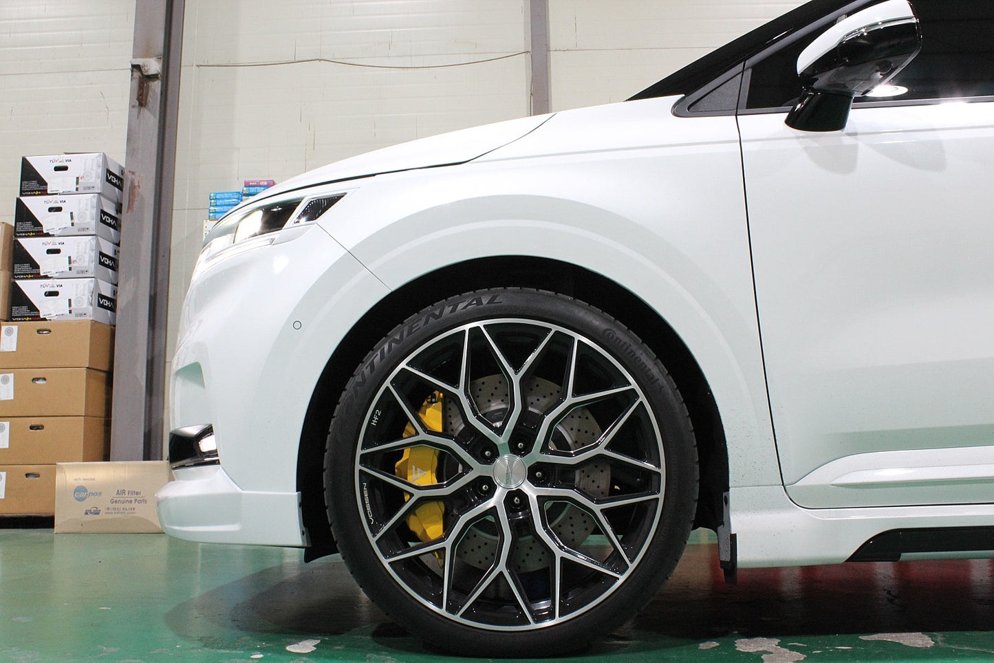 KIA CANIVAL 4G. (KA4, 2022-2026) Performance Big Brake Kit Front 8 Pot (405mm) Rear 4 Pot (380mm) EPB