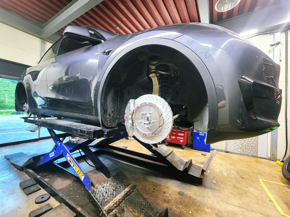 2020-2026 Tesla Model Y Front 6-Pot Big Brake Kit SFZ6P 380mm Performance BBK